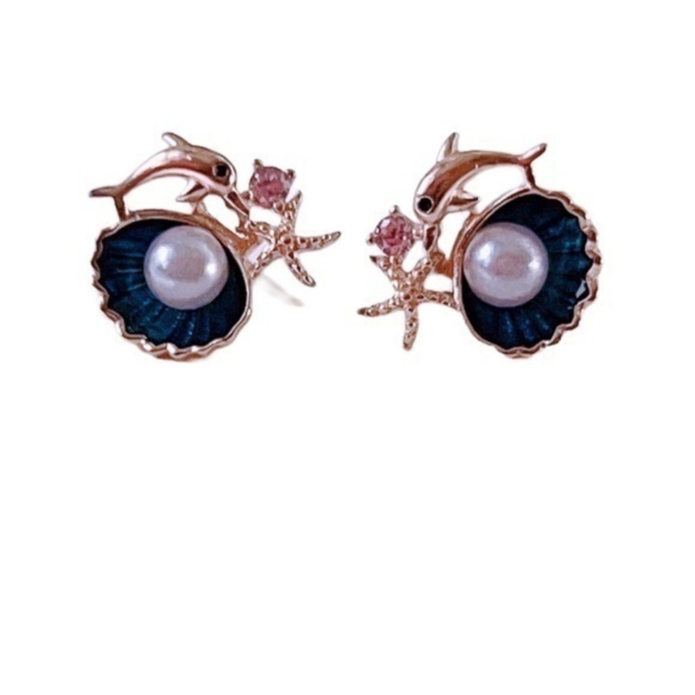 18K Gold Vermeil Dolphin 🐬 & Shell & starfish Stud Earrings